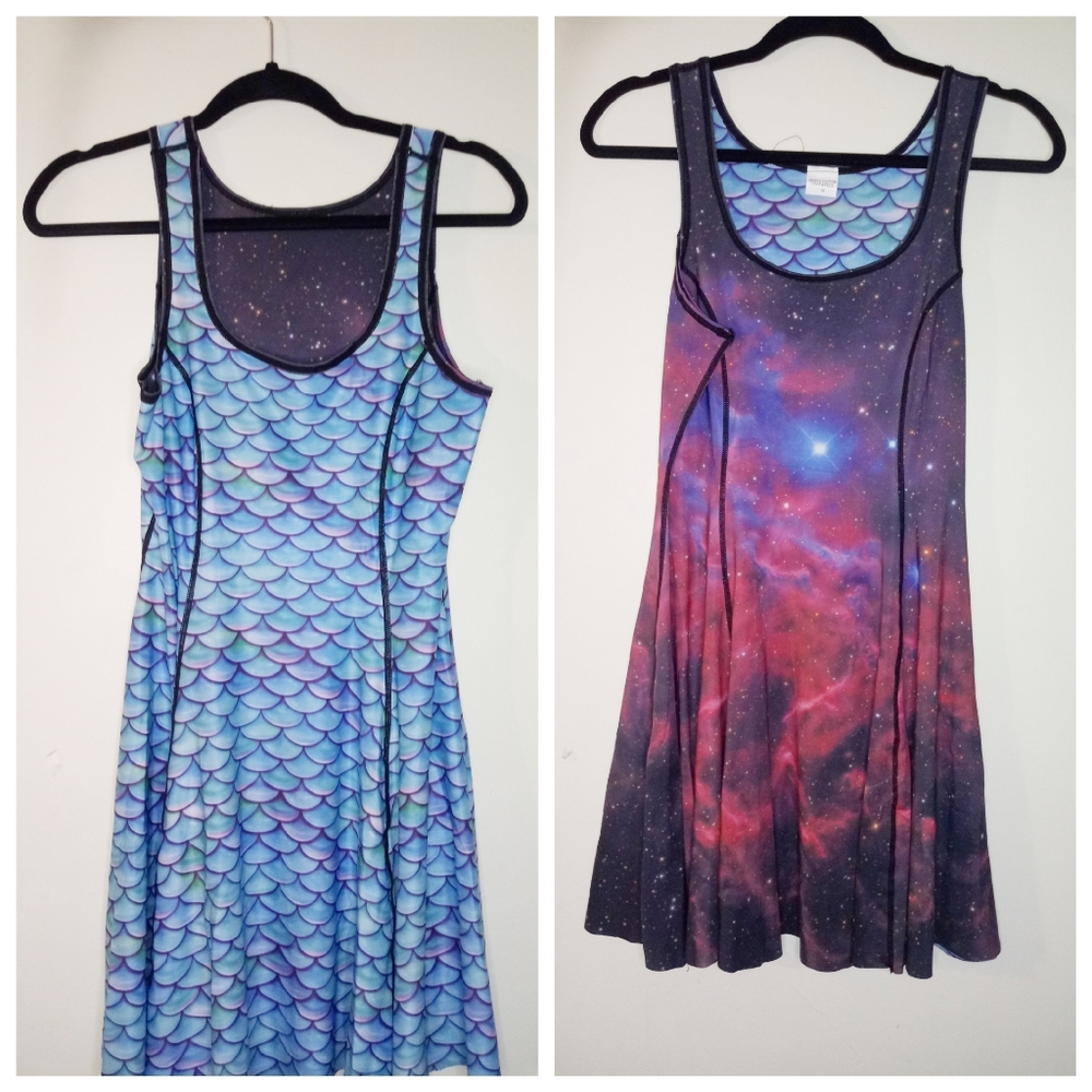 Woman's Reversible Digital Print sleeveless dress